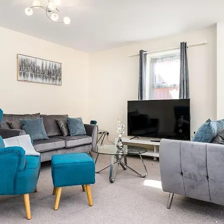 بيت للعطل Fortified 4 Bedroom Holly *